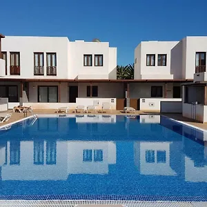 comfy-duplex-in-puerto-calero.puertodelcarmen-hotels.org/